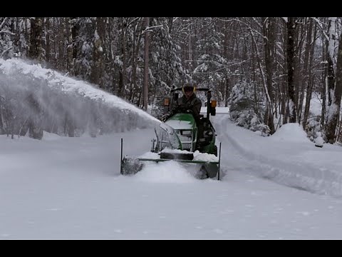 John Deere 1025R 54" Snowblowing - Feb 9 2025