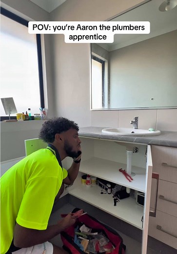 Aaron the Plumber: A Hilarious Apprentice Skit