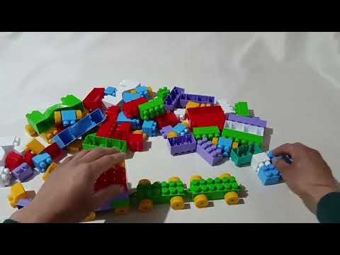 Building a Colorful LEGO Train 🚆