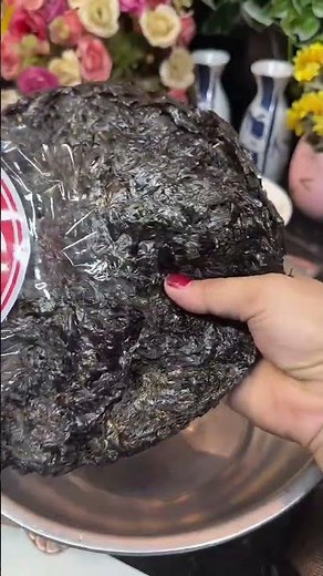 How to make dried seaweed soup that's truly delicious and goes well with rice.