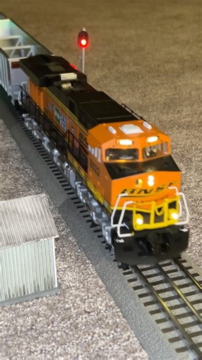 BNSF O scale coal train