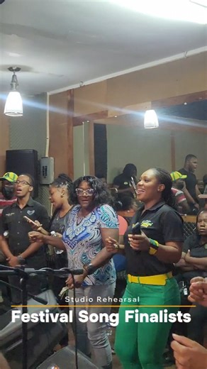 Here is a sneak peak at our Festival Song Finalists in rehearsals. Vocal Coach and Composer extraordinaire Djenne Greaves @sirgreaves guided the Finalists and gave them some important tips, and now they are ready to take the stage! 10 Finalists! 10 Great Songs! 1 winner 🏆 𝗝𝗮𝗺𝗮𝗶𝗰𝗮 𝗙𝗲𝘀𝘁𝗶𝘃𝗮𝗹 𝗦𝗼𝗻𝗴 𝗥𝗲𝘀𝘂𝗹𝘁𝘀 𝗦𝗵𝗼𝘄 🗓 Saturday, July 13, 2024; 8:30pm. 📍 Jamaica College Auditorium ADM: FREE 𝐘𝐨𝐮𝐫 𝐯𝐨𝐭𝐞 𝐜𝐨𝐮𝐧𝐭𝐬! 𝐕𝐨𝐭𝐞 𝐟𝐨𝐫 𝐲𝐨𝐮𝐫 𝐟𝐚𝐯𝐨𝐮𝐫𝐢𝐭𝐞 𝐬𝐨𝐧𝐠!