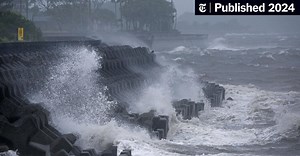 Typhoon Shanshan Barrels Into Japan, Triggering Rare Warnings