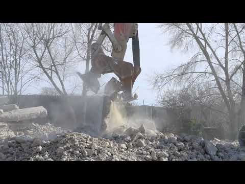 Mechanical demolition in action