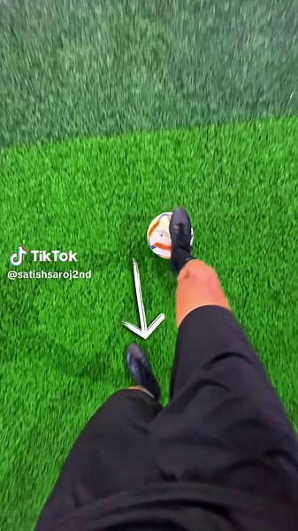 Master the Nutmeg Football Skill Easily