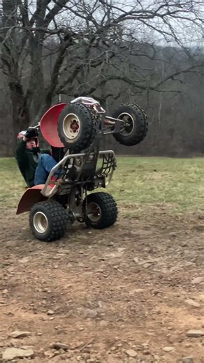 400ex Wheelie Montage!