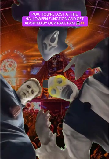 Nightmare instantly turned into the best side quest 😎 #edmmaniac #edmmemes #halloween2025 #halloweenfestival #ravetok