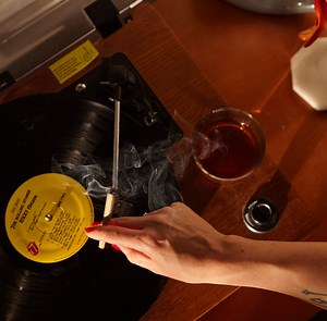 The Stoned Playlist: Cannabis Influencer’s Guide to a Heightened Listening Experience