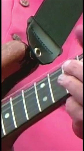 The fingering of Jimmy Thackery is just genius and when he does an "Instrumental" that is the best!