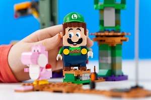 LEGO Luigi Is A Real Thing, And He Has His Own Starter Course - SlashGear