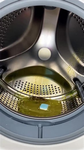 Just a reminder to clean your washing machines, I learned this recently and it’s helped my washing machine smell so much cleaner! #WashingMachineCleaner #WashingMachineCleaning #ActiveWashingMachineCleaner