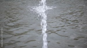 Water jet in a fountain