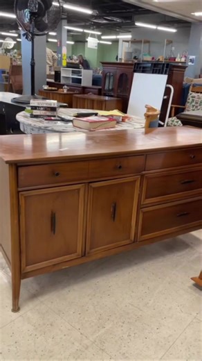 Would you take this piece home Identifying authentic mid century modern furniture can be tricky, so I hope these tips help!! #vintagefurniture #furnitureflipping #DIY #refinishing | Graceful Designs | Facebook