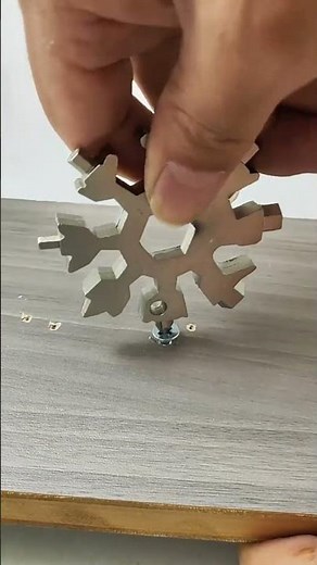 Multifunctional snowflake wrench #tools