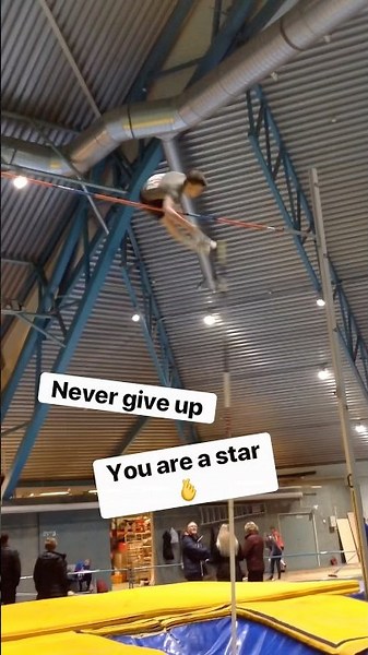 Pole Vault 🫣➡️⁉️ Double tap = you a legend