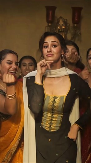 Paan Ki Dukaan - Disha Patani | Shahid Kapoor #oromeo #dishapatani #shahidkapoor #paankidukaan #song