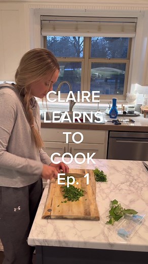 Claire Learns to Cook: Episode 1