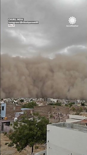 Watch Haboob Dust Storm Overtake Churu, India