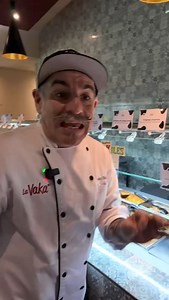 El Chef Aquiles Chávez te presenta uno de los deliciosos platillos que tenemos preparados en nuestro Festival MexAkiles 🇲🇽 👉🏼 Mole de olla 🥣 ¡MUUUY Mexicano, MUUUY Rico! 😋 *Incluido en el buffet *Disponible en todas nuestras sucursales . . . #ElBuffetMásGrandeDeMéxico #LaVaka #MuuuyRico #MásDe200Platillos #MásDe40Postres #LaVakaGDL #LaVakaAntenas #LaVakaSatélite #LaVakaAeropuerto #LaVakaJuriquilla #LaVakaTepeyac | La Vaka Juriquilla