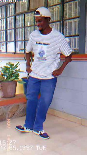 How to Master the Moonwalk: Step-by-Step Dance Tutorial