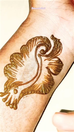 Beautiful& stylish Shaded mehndi design🌿|Latest and Easy mehndi design #shorts #viral #mehndi #short