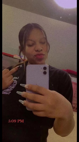 Anneperry06 (@anne.perry05)’s videos with original sound - Anneperry06