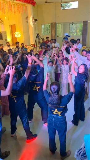 Balaji Dancer on Instagram: "Live mix... 💥 #instagood #instagramreels #insta #instalove #instadaily #dj #instalike #instamood #djmix #instagram"