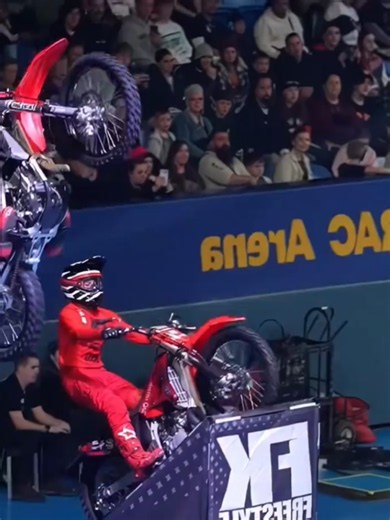 fmx stunt show freestyle 🏍️🔥🥶💪 #usa #motorcycle #fmx #stunt #fyp