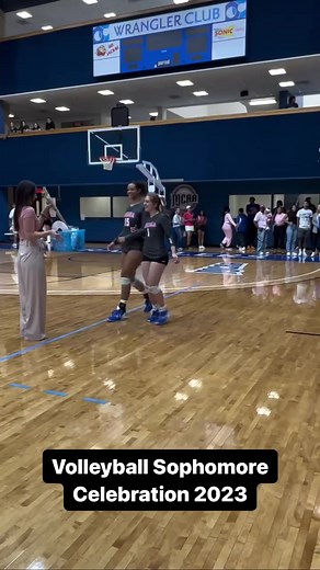 3.1K views · 26 reactions | Today we recognized all of our sophomore volleyball players after their last home game of the season. Congratulations to these amazing ladies! We’re so proud to call you Wranglers and we can’t wait to see all the amazing things you do next! 懶鸞 OC Wrangler Volleyball Odessa College Wrangler Athletics | Odessa College | Facebook