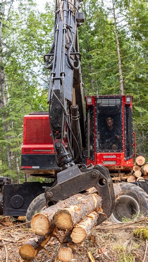 Ryer Becker on Instagram: "Forwarders are used in cut-to-length (CTL) operations to move logs felled and processed by the harvester to a landing. Once at the landing, these logs can either be unloaded into decks or loaded directly onto a truck by the forwarder. - With its own integrated boom and grapples, forwarders are able to sort logs and load trucks on their own. This capability means a loader is not needed at the landing to load trucks. This ultimately reduces the number of machines needed 