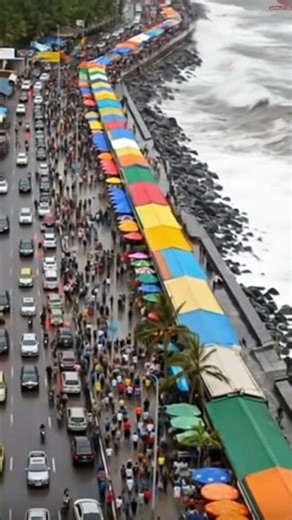 Massive Ocean Waves Crash Into City Streets | AI Simulation 🌊🚙 #4k #ai