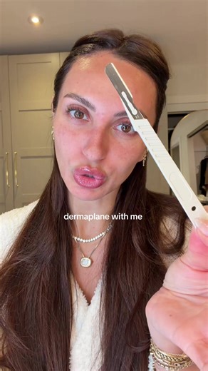 Dermaplaning Together: Achieve a Fresh Canvas