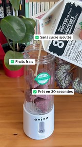 Préparer un smoothie, c’est long. Sauf si t’as déjà les cubes parfaits au congélo. Evive, c’est: 🥤 Un smoothie complet prêt en 30 sec 🍓 Des vrais fruits & superaliments 💚 100% végétal, sans sucre ajouté Un smoothie complet qui goûte comme un dessert, mais qui nourrit comme un repas. 🎁 Obtiens 20% de rabais sur ton premier kit et reçois 115$ en cadeaux. 🎁 Obtiens 20% de rabais sur ton premier kit et reçois 115$ en cadeaux. | Evive Nutrition