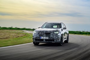 2025 BMW X3 Defends the Middle Ground