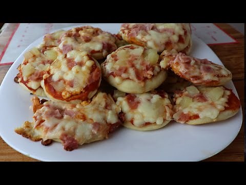 Delicious mini pan pizzas / no oven