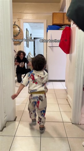 Sibling Playtime Fun with Izzy Tube | Family Love ❤️