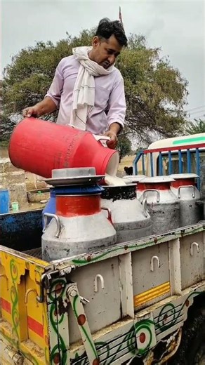 ये दूध का धंधा ऐसा मिटा ज़हर है दोस्तों 💯#farming #dairyfarm #trending#shorts#explore