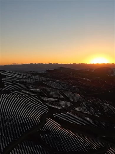 At 4,400 meters, China powers up two 1-GW solar stations in world's largest clean energy base