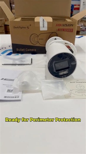 Hikvision DS-2CD3046G2H-LIU/SL Unboxing | AcuSense Active Deterrence Bullet