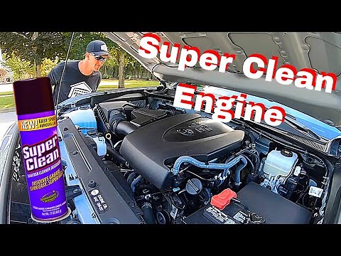 CLEANING A DIRTY ENGINE BAY WITH SUPER CLEAN DEGREASER ON A 2019 TACOMA - Realistic Detailing