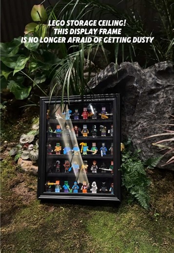 Themed LEGO Minifigure Frame for Star Wars & Marvel Fans