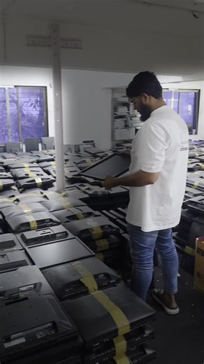 Riyaz Chaudhary on Instagram: "🔥 MONITOR STOCK ALERT! 🔥 DELL | HP | LENOVO l ACER 💻 ✔ A+++ Condition ✔ 19” / 20” / 22” ✔ VGA / DP ✔ 1 Month Testing Warranty ✔ Bulk Quantity Available 📍 R COMPUTER SOLUTIONS – Mumbai 📞 8691914641 ⚡ Limited Stock | Bulk Deals Only #MonitorSale #Dell #HP #Lenovo #BulkStock WholesaleDeal UsedMonitors OfficeMonitors ITStock MumbaiBusiness ComputerMarket"