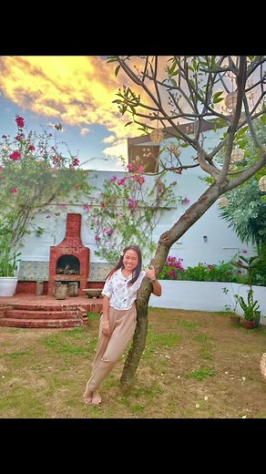 A lovely day with Kapatid Marjorie Delos Reyes and a happy birthday with Mommy Aurore🥰🌺🎂. Muchoo thank you once again sa inyo 🥰🥰🥰 | Strozzi Abecel P. Rosende