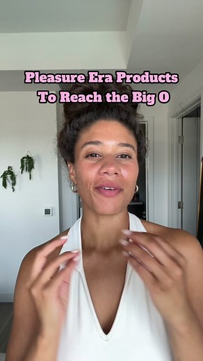 We’re entering our Pleasure Era and my clients and I have been updating our personal self pleasure routines! Wisp OMG! Cream has not only helped me stay present with my body, but also has allowed me to reach the Big O more consistently! OMG! Cream has heightened my pleasure during self pleasure! Make sure to grab yours as you enter your Pleasure Era & happy playing! #hellowis #wisppartner #initiatingintimacy #selfplesurepractice #foreplayisessential #orgasmicenergy #ridingontop #intimacycoachfor