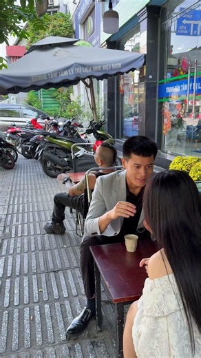 Good deeds in the tea shop [CUMAN KIND] #kindness #help #respect