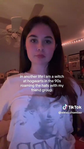 Witch Life at Hogwarts: A 90s Aesthetic Journey