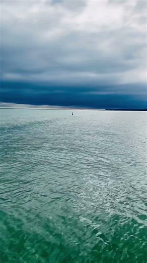 Afternoons vibes at Port Dover Beach#summershorts #naturelovers #sceniclandscapes #4k#ontarionature