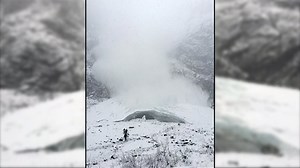 Couple Outruns Avalanche at Ice Cave