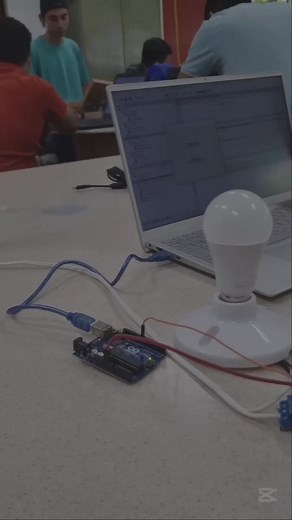 Control de bombilla con Arduino y Java