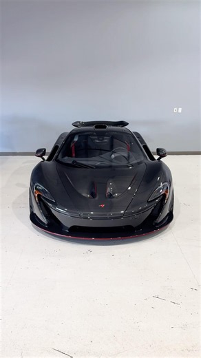 1 of 5 McLaren P1 Carbon Series 🖤